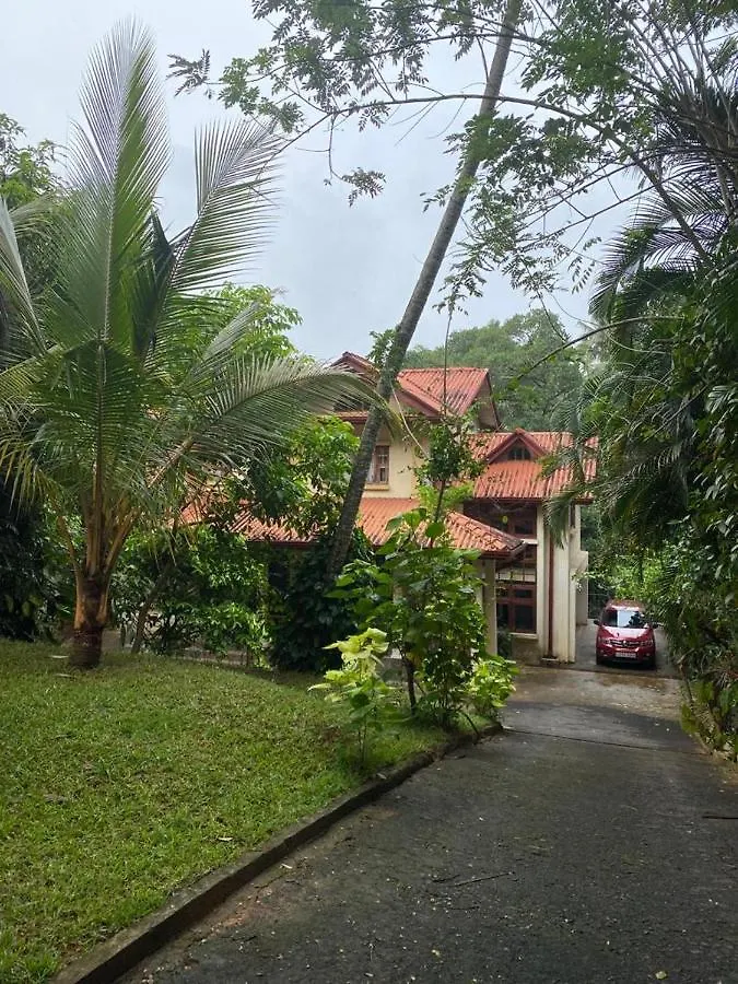 The Blue Heron Villa Kandy